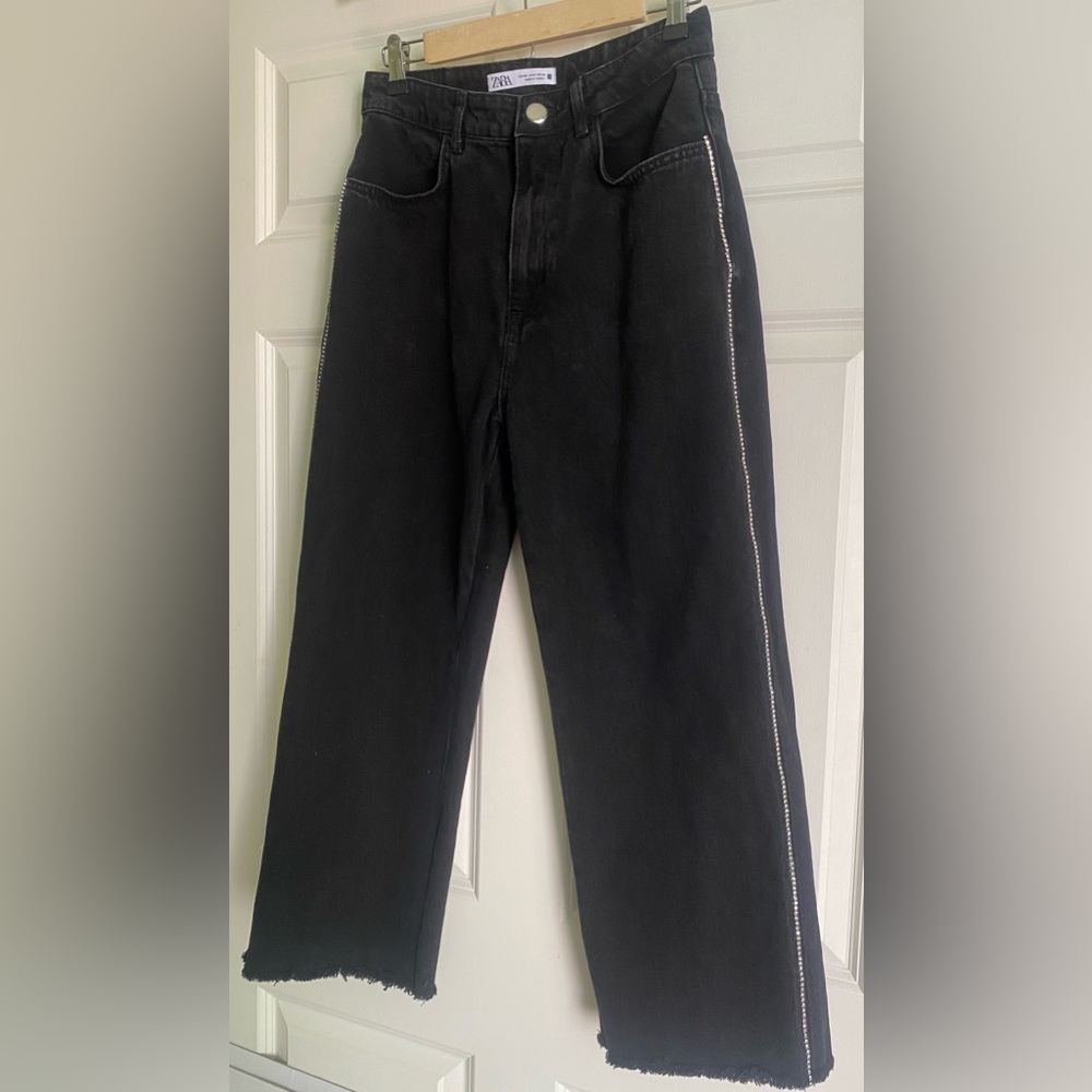 ZARA Black Jeans Size 8US Rhinestone Embellished Side Detail Frayed Hem BlingY2K